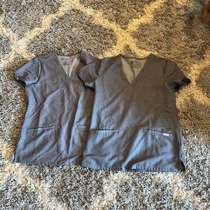 FIGS 2 Casma Graphite: XXS and XS Scrub Tops